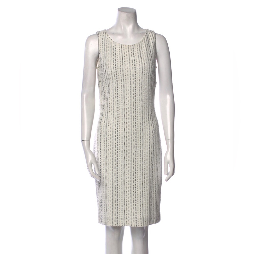 St. John printed knee length Shift Dress NWOT